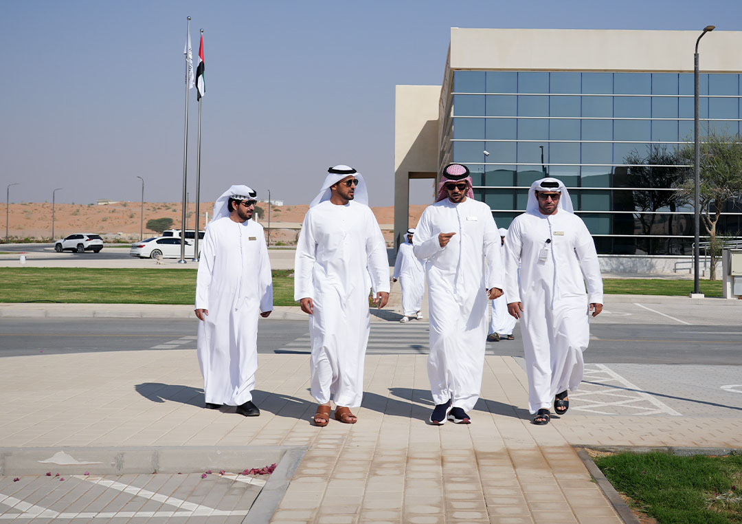 Visit of H.E. Sultan bin Huwaiden to Sharjah Falconers Club